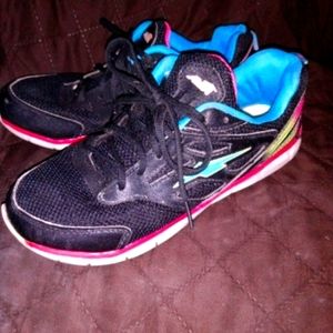 Boys Asic Size 5 Sneakers